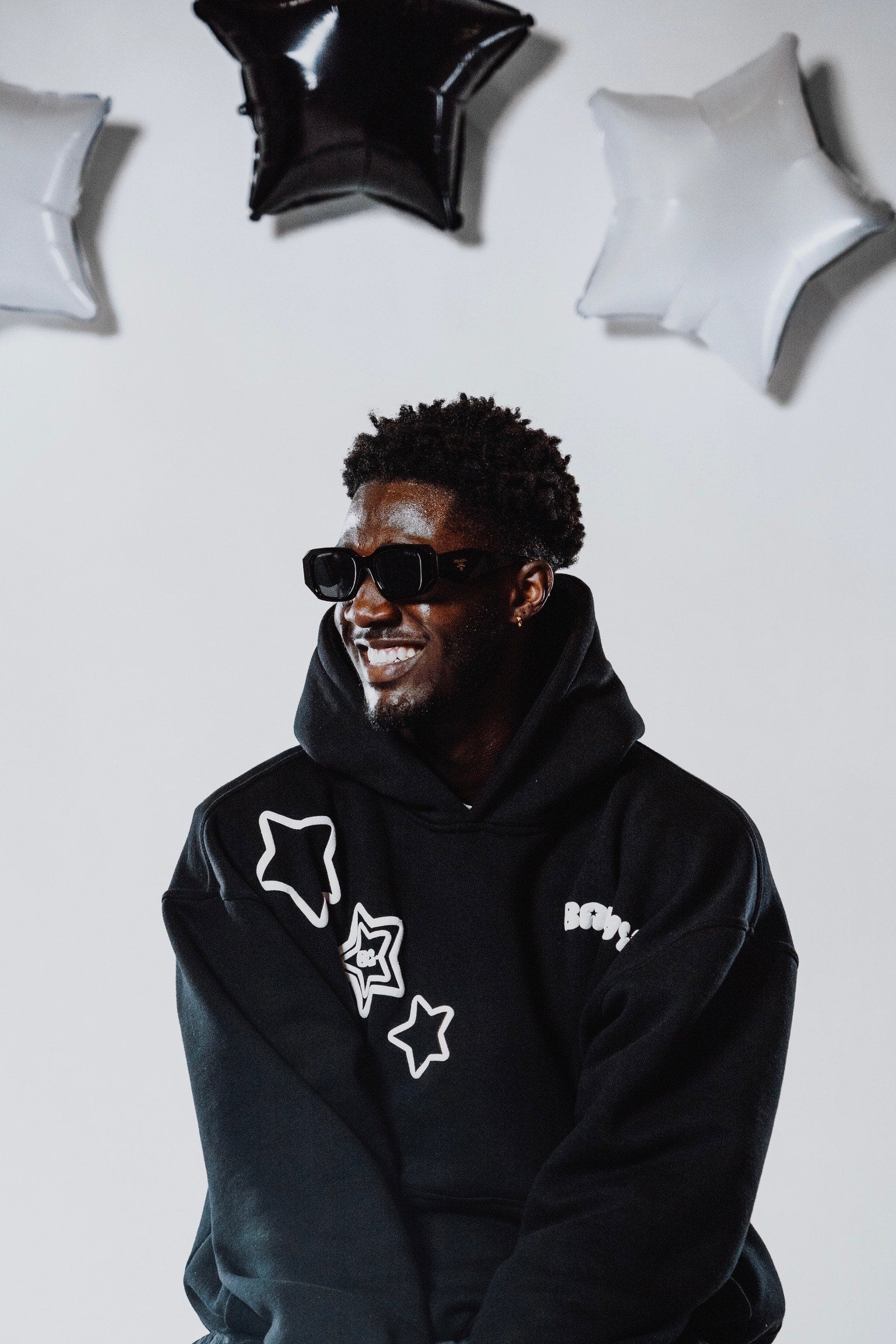 A STAR WAS BORN HOODIE (BLACK) - badguyent.com